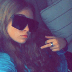 Meet your Posher, Layla